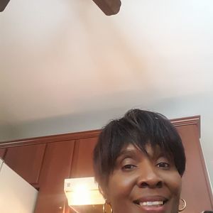 Meet your Posher, Rennee